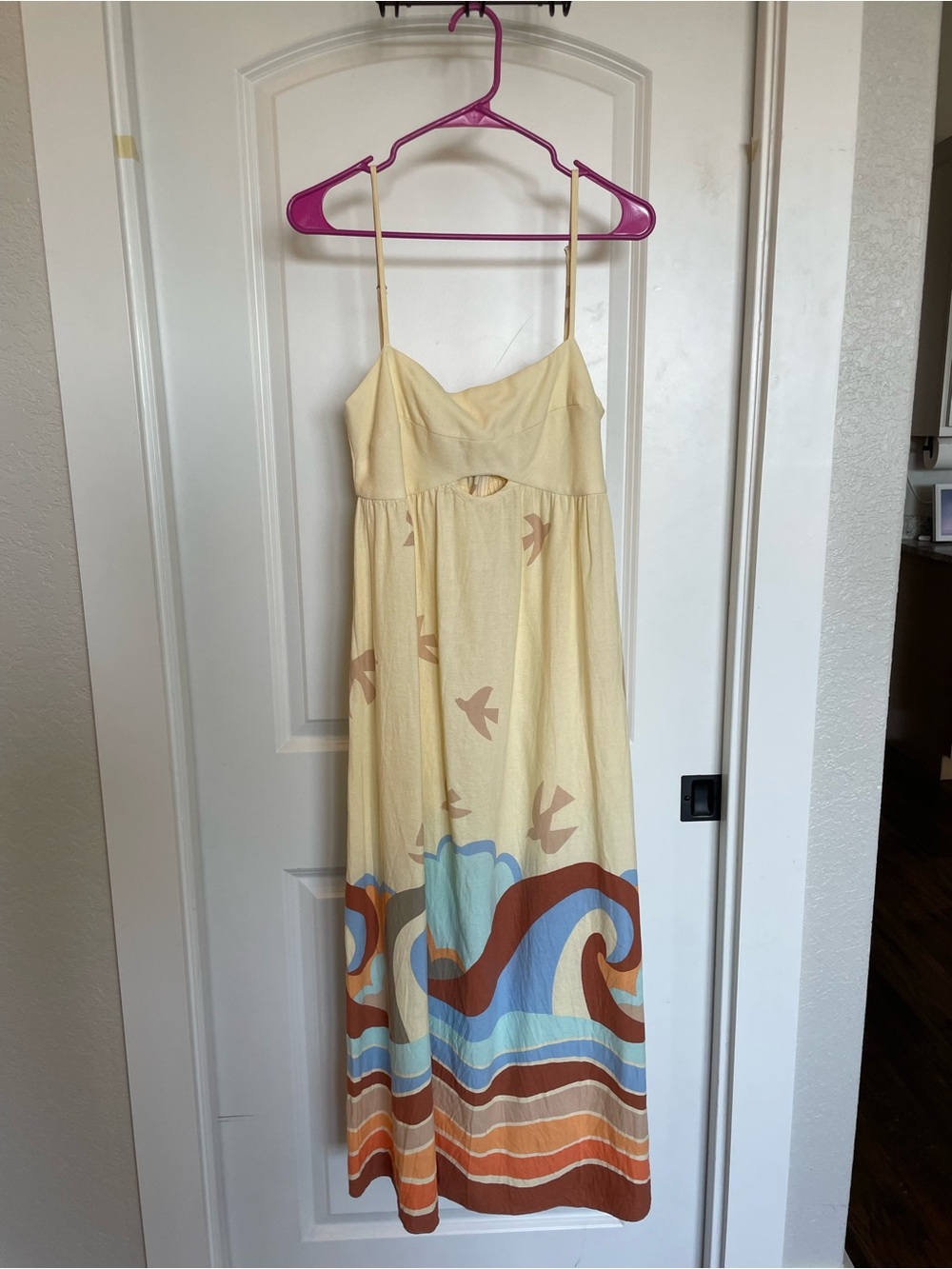 Sunlit Wave Print Spaghetti-Strap Maxi Dress - Cream